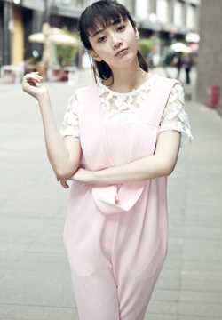 清纯可爱女生潘之琳最新街拍大片