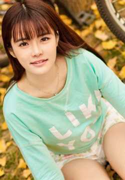 最新小清新清纯美女校花孔一红高清桌面壁纸壁纸