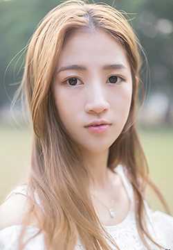 高清清纯美女原野户外唯美图集