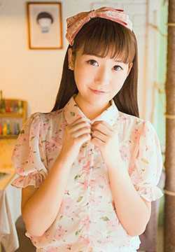 精选小清新清纯美女街拍图册