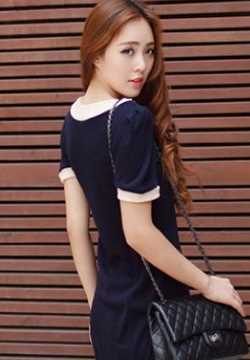 最全清纯女生黑色短裙迷人街拍相册