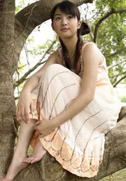 最新台湾邻家女孩林依晨清纯迷人写照图集