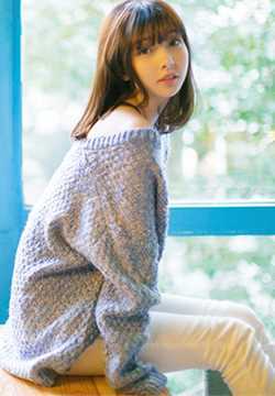 特别专辑清纯美女午后静谧图片