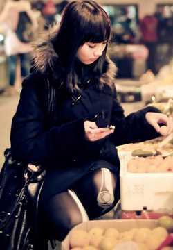 精选清纯美女校花街拍集图册