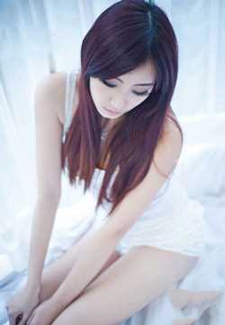 清纯美女吴梓嫣私房迷人