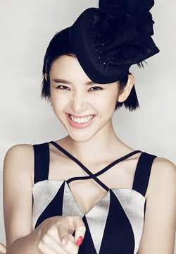 最全清纯美女唐艺昕俏皮可人照相册