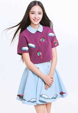 武大校花李莎旻子清纯拍摄