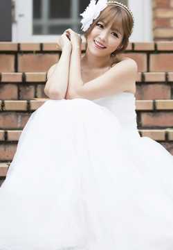 最全韩国车模李恩慧白色婚纱唯美写照壁纸