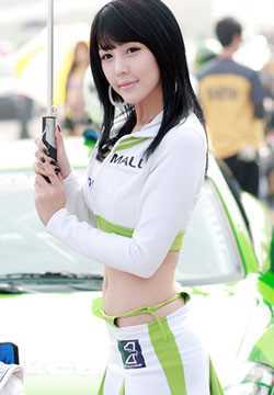 美女车模李智友白衣迷人写照