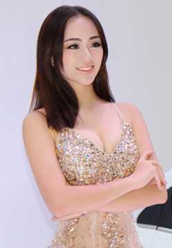 最全韩国电眼车模车展秀傲人身材高清图相册