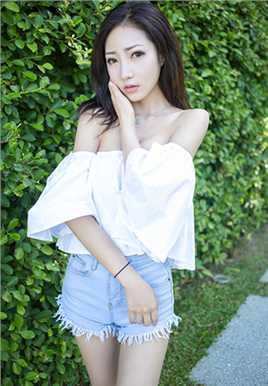 美女模特Ann尤美旅拍甜美迷人