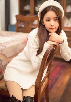 咖啡馆甜美女孩纯白系大片