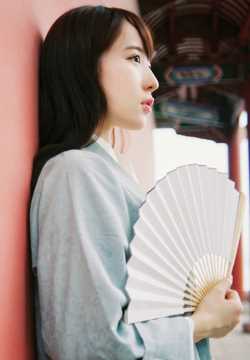 高清清纯淡雅古装美女壁纸欣赏图集