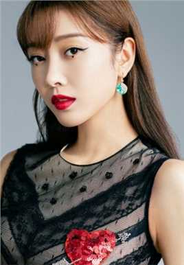 特别专辑冷艳御姐宣璐时尚猫系女神蕾纱长裙诱人图片图片