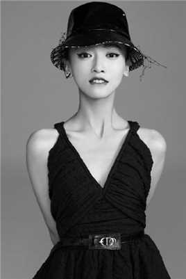 高清新晋小花旦吴谨言优雅性感时尚好看的图片图集