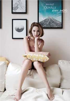 最全时尚平面模特私房针织裙翘臀大长腿抚媚相册