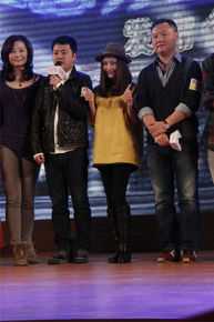 姚笛(Yao Di)活动图素颜照相册