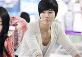 高清鲁敏宇(ノ·ミヌ、NoMinWoo、Nominue)在2010《我的女友是九尾狐》朴东洙中的图册