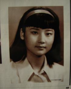 何赛飞(Caifei He)旧照壁纸壁纸