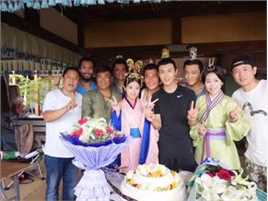 高清王龙华(Henry)在《重耳传》杀青中的图册