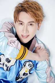 王龙华(Henry)休闲