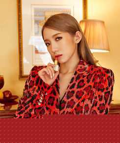 孟美岐(Meng Mei Qi、)19SS纽约时装周壁纸壁纸