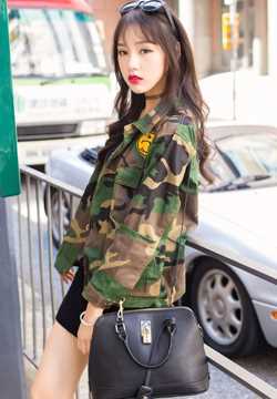 最新迷彩服少女时尚街拍大片壁纸