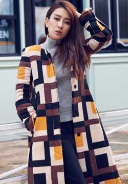 最全女明星马苏时尚街拍大片变身摩登女郎壁纸