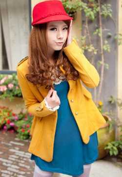 精选冬日袜子短裙美眉时尚街拍照图册