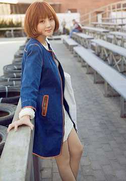 特别专辑街拍甜美女生时尚秀图片