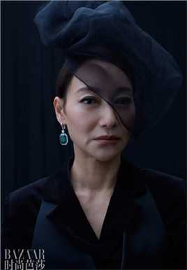 最新成熟美女惠英红复古名媛暗黑风格淑女时尚图片图集