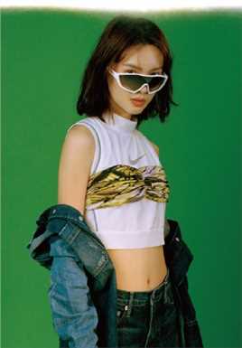 最全个性美女金晨时尚机车风杂志图片壁纸