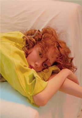 韩国美女李圣经时尚随性唯美艺术个人图片