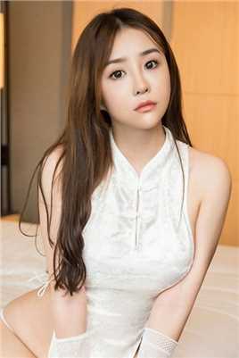 优质乳此肉感美女妻子穿真丝旗袍白丝大长腿图片图片