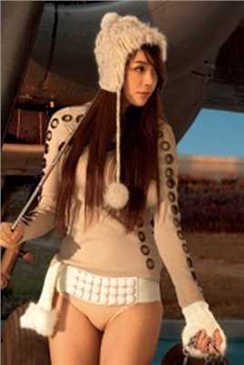 特别专辑宅男女神周韦彤半裸出镜男人装高清图片图片