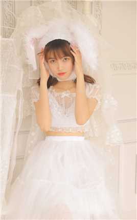 呆萌的萌白酱兔女郎白丝性感韩国极品美女