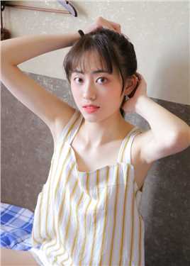 最新锁骨精致性感的娇软白富美阳光下养眼漂亮的美女照片图集