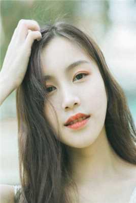 最新美女靓妞长发飘飘漂亮脸蛋清新气质清纯唯美图片图集