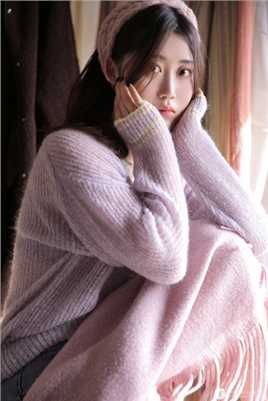 最新甜美女孩牛仔热裤修长大长腿壁纸