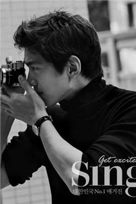 韩国帅哥盛骏《Singles》时尚杂志封面