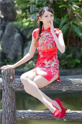 高清旗袍嫩模美女极致诱惑高清图片图集