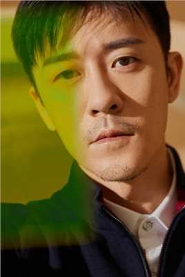 最全林雨申儒雅型男帅气休闲时尚图片壁纸