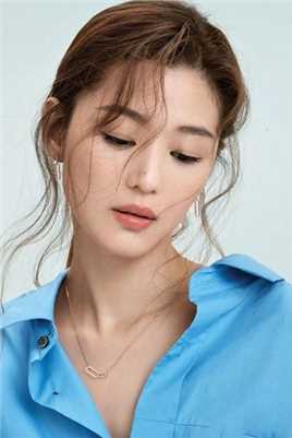 精选全智贤女人味知性魅力时尚图册