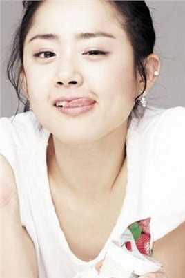 最新韩国美女演员文根英温柔姐姐清纯图片壁纸