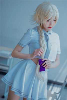 优质性感金发红唇美女蓝色袜子制服cosplay相册