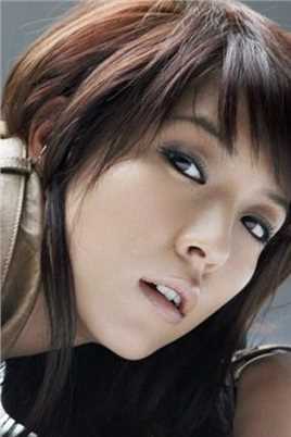 特别专辑韩国美女歌手宝儿早期魅惑烟熏妆性感