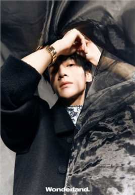 最新罗云熙清秀俊朗时尚大片拍摄高清图片壁纸