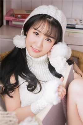 长发美女暖冬私房性感