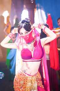 柳岩(Ada)《舞刀弄棍》剧照